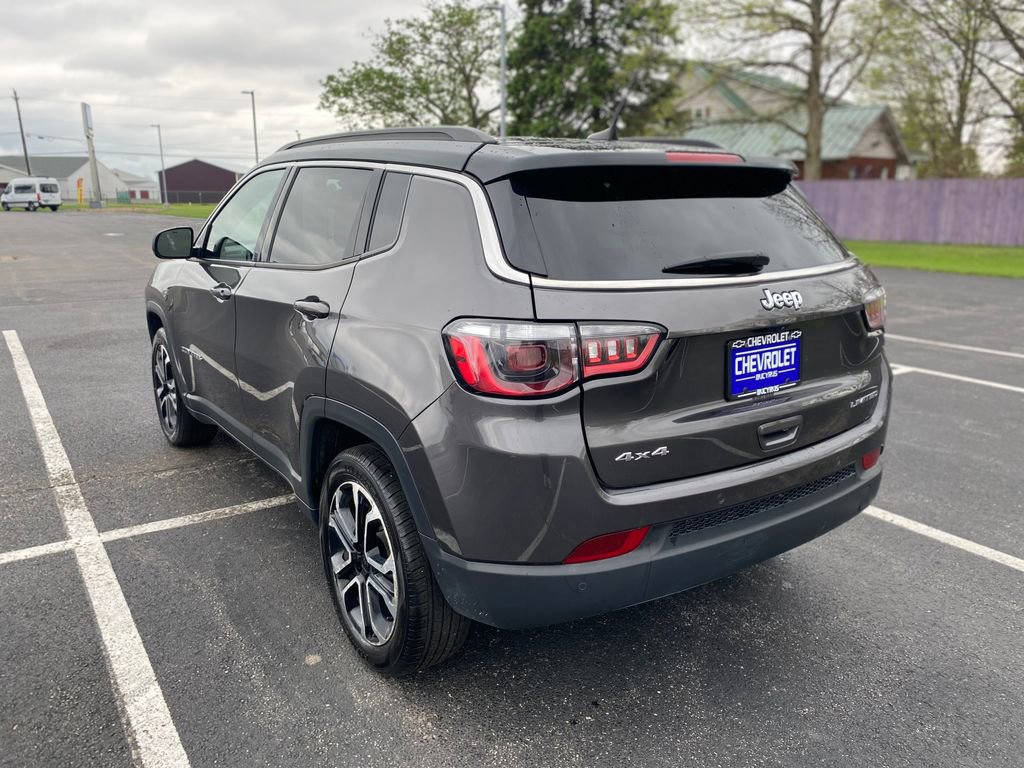 Used 2024 Jeep Compass Limited AWD/4WD image 5