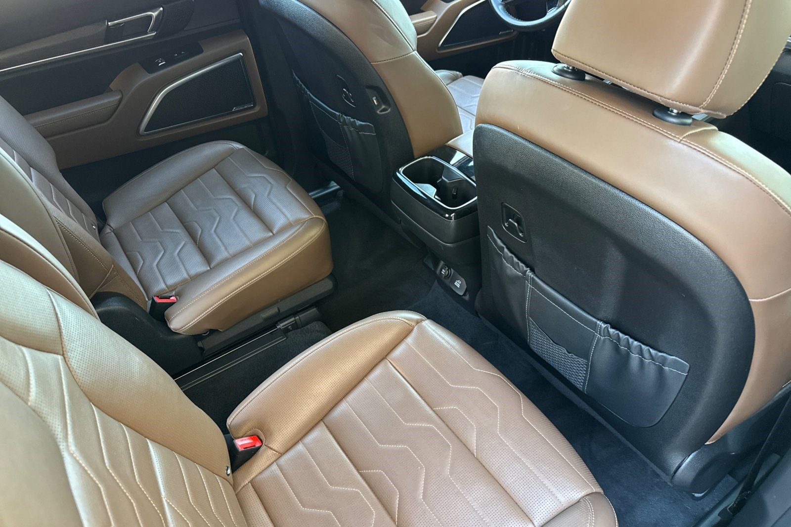 Used 2022 Kia Telluride SX w/ SX Prestige Package AWD/4WD image 34