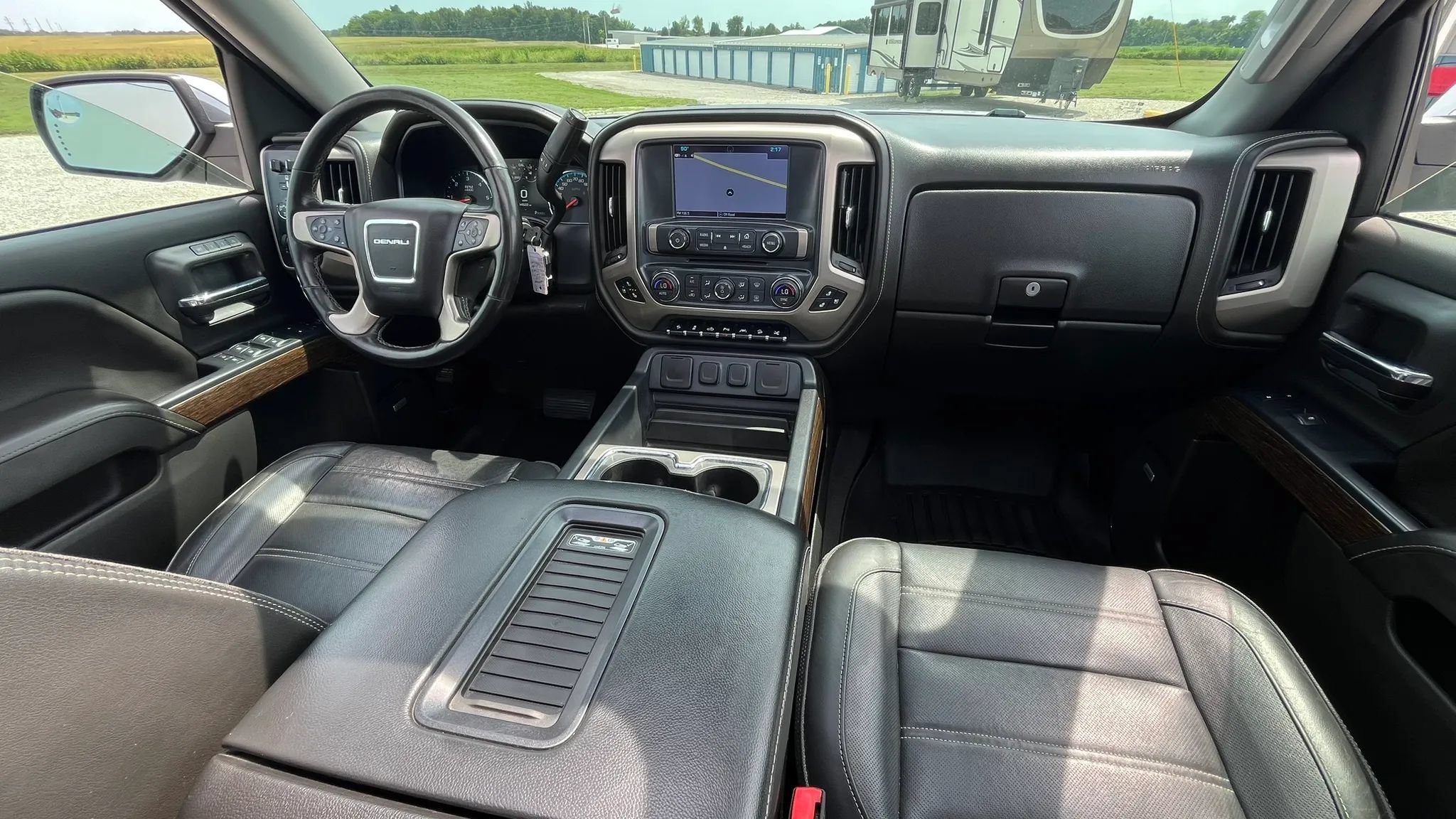 Used 2018 GMC Sierra 1500 Denali w/ Denali Ultimate Package AWD/4WD image 13