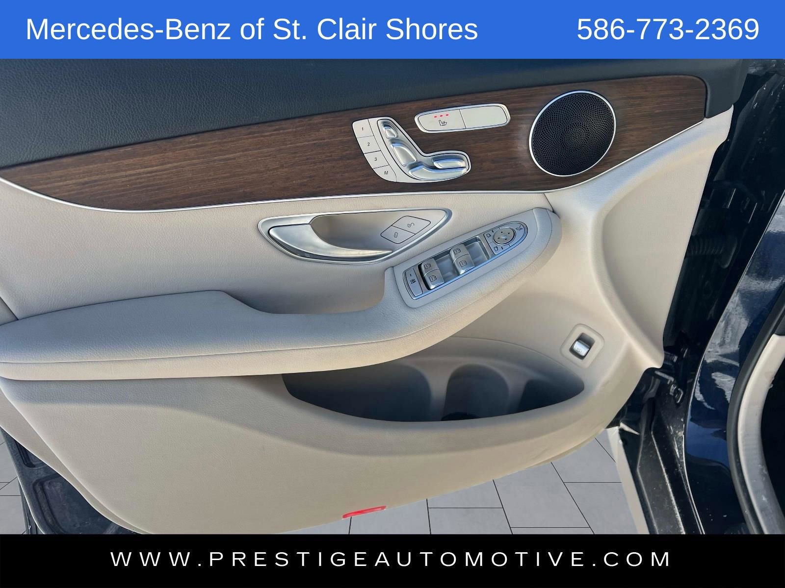 Used 2022 Mercedes-Benz GLC 300 4MATIC image 18