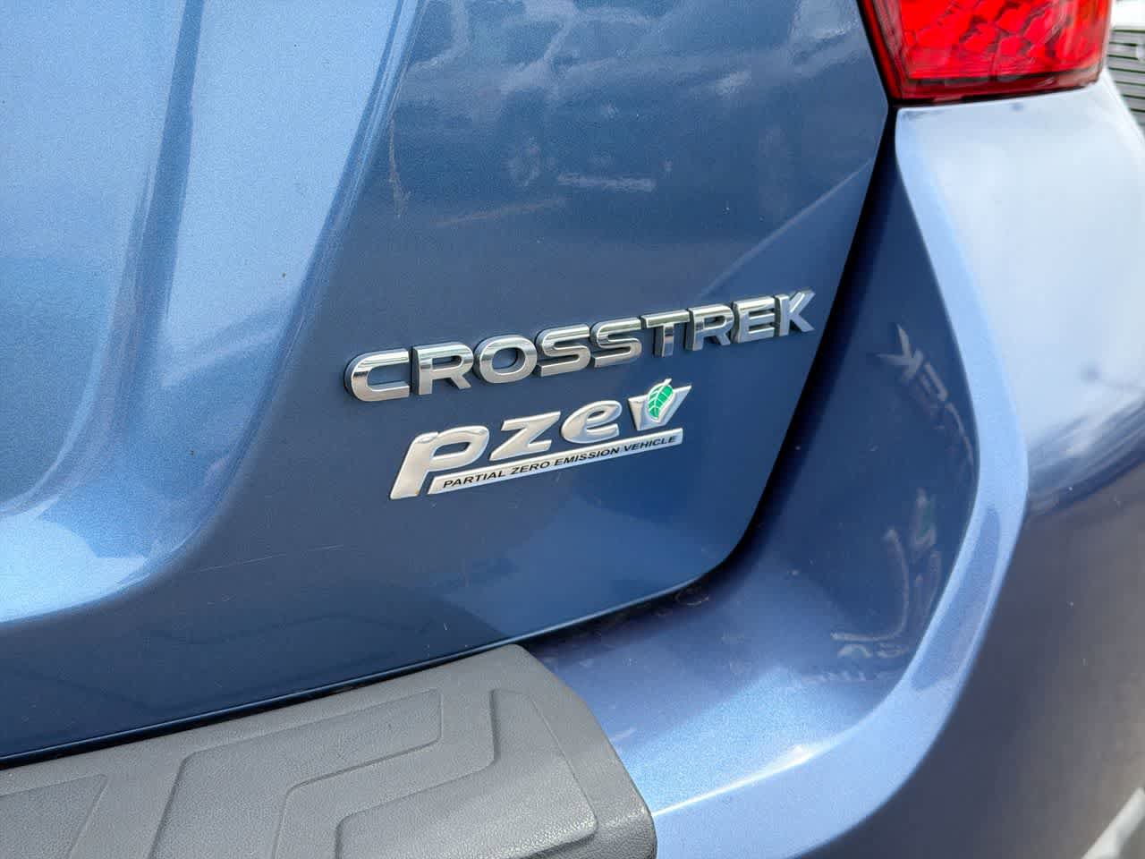 Used 2017 Subaru Crosstrek 2.0i Premium w/ Moonroof Package AWD/4WD image 18