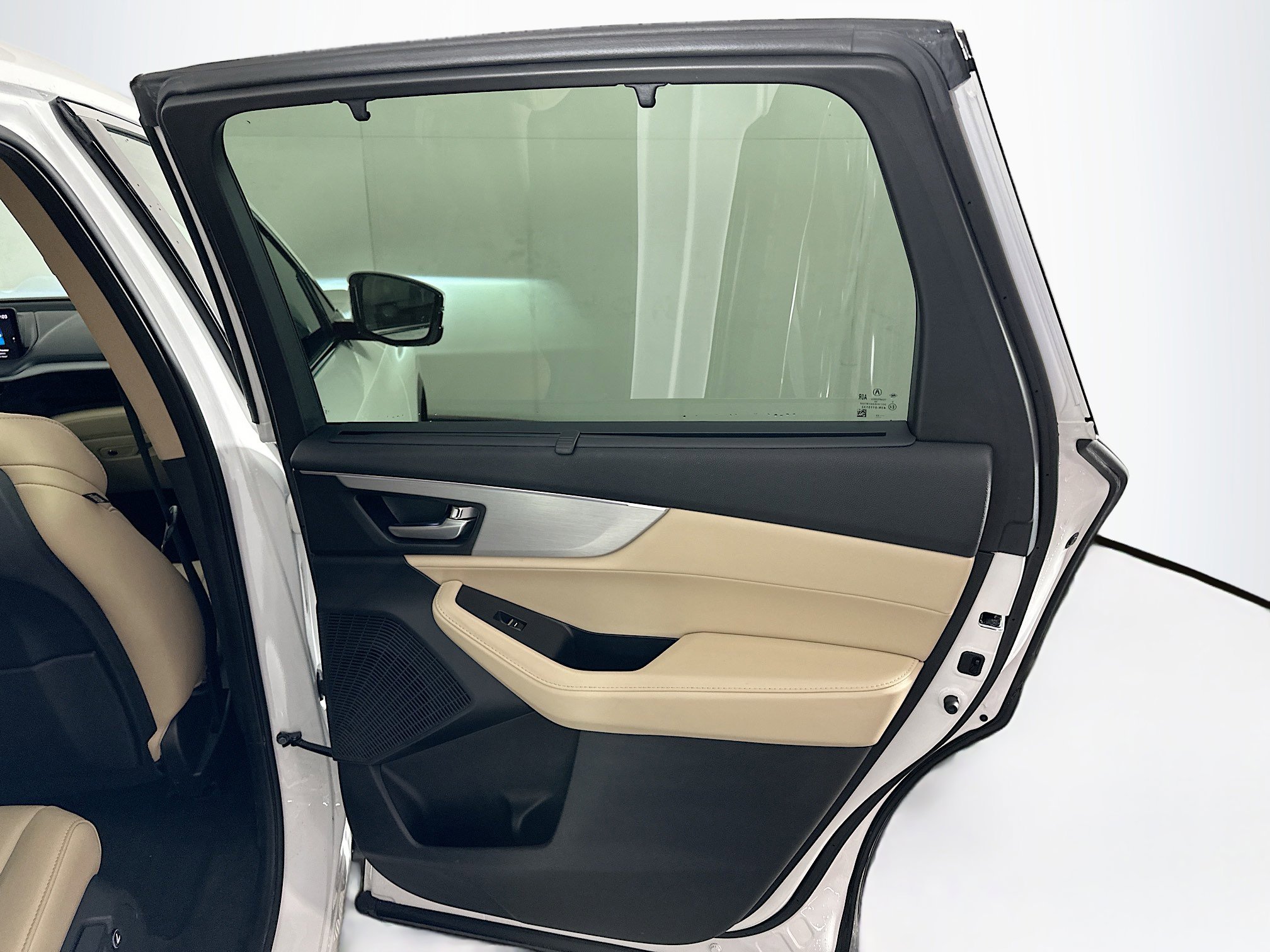 Used 2023 Acura MDX SH-AWD w/ Technology Package image 33