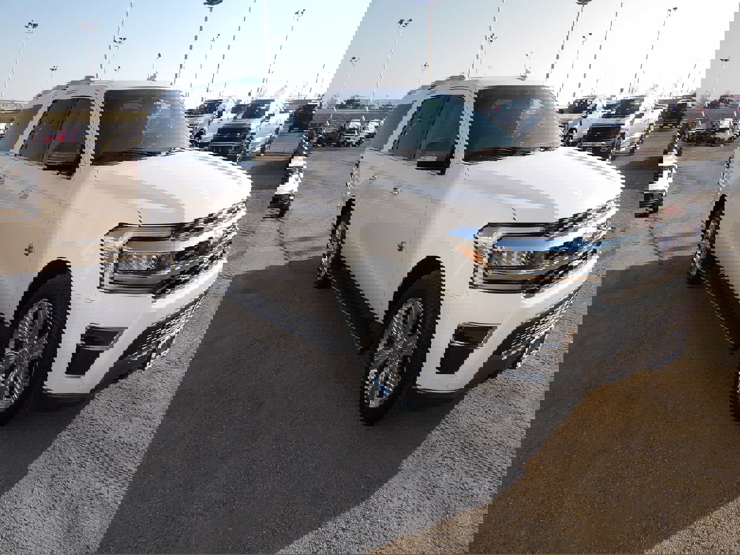 Used 2022 Ford Expedition Max King Ranch AWD/4WD image 5