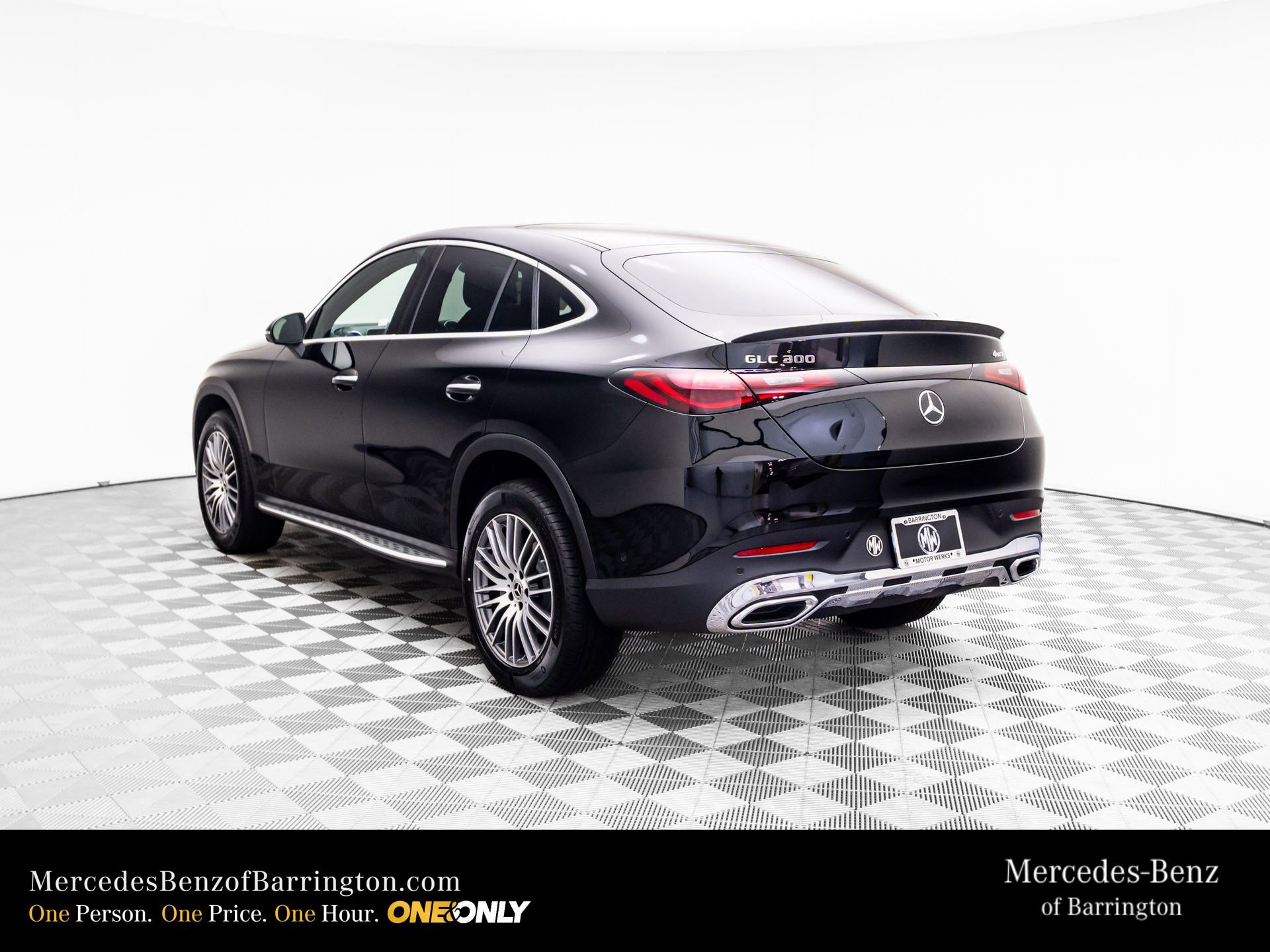 New 2026 Mercedes-Benz GLC 300 4MATIC image 3