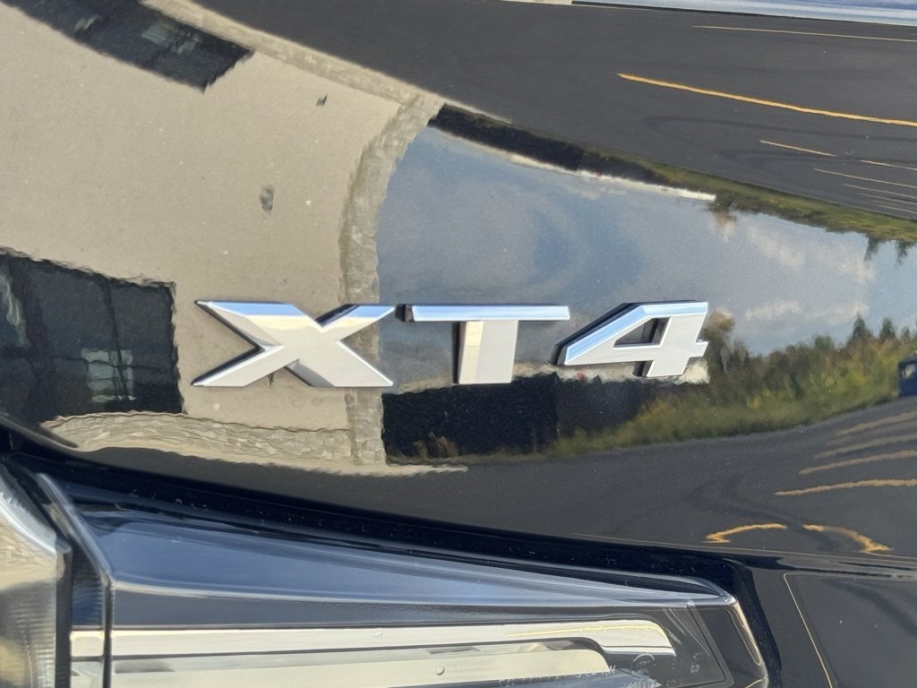 Used 2023 Cadillac XT4 Sport w/ Cold Weather Package image 28