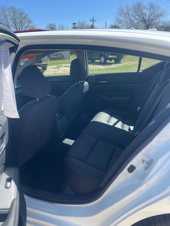 Used 2020 Nissan Altima 2.5 S FWD image 6