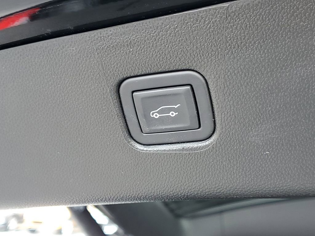 Used 2023 Chevrolet Blazer LT w/ Convenience Package image 32