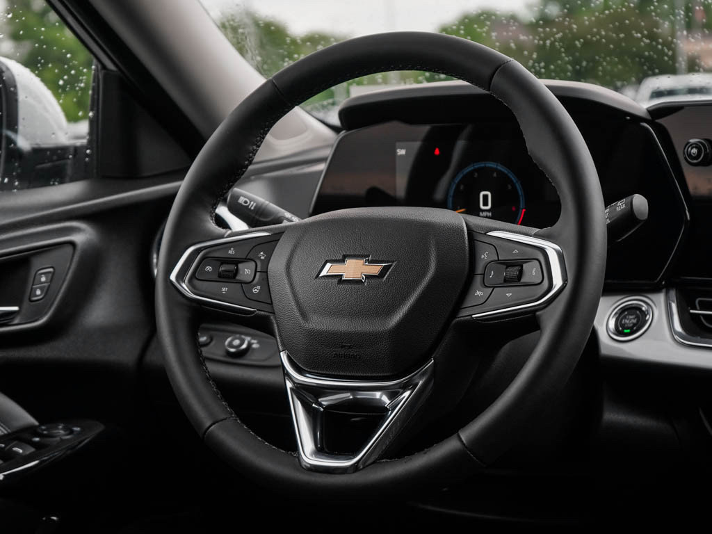 New 2026 Chevrolet Trax LT w/ LT Convenience Package FWD image 14