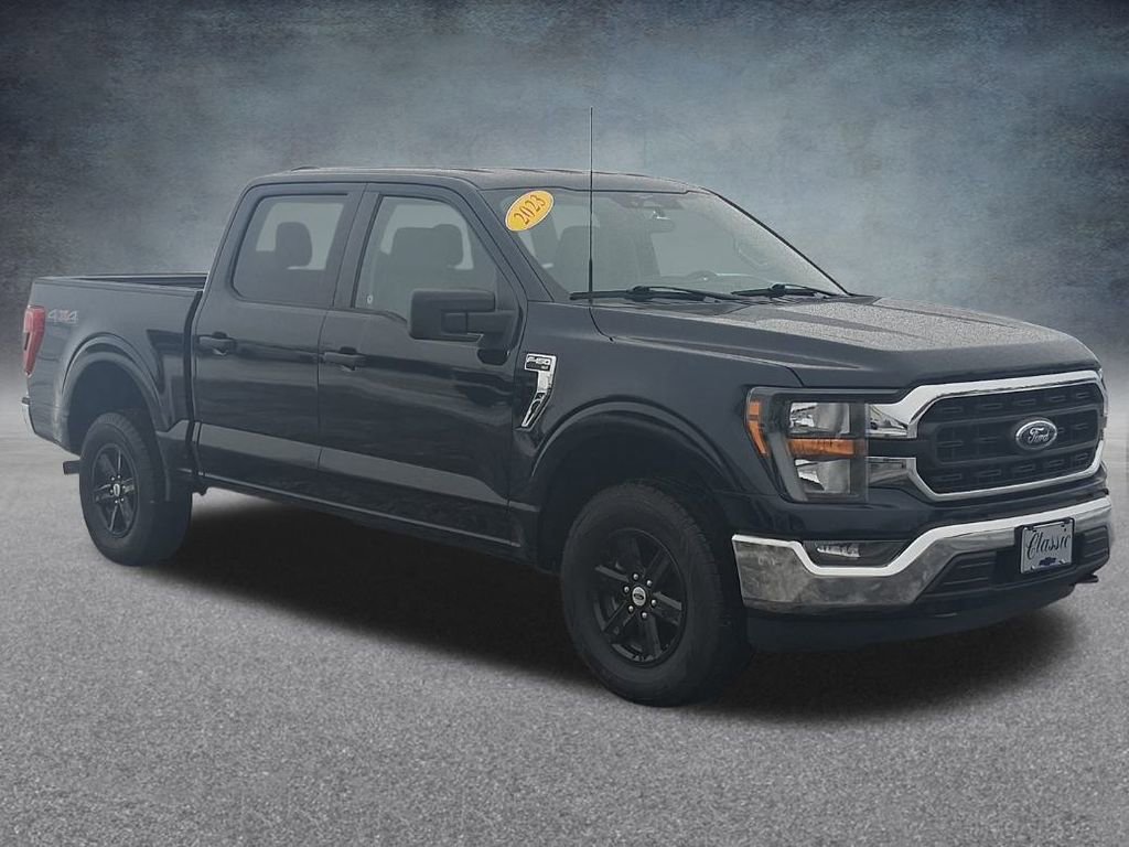 Used 2023 Ford F150 XLT image 3