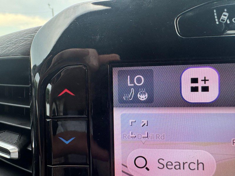 Used 2025 RAM 1500 Laramie image 21