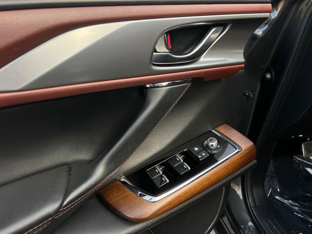 Used 2017 MAZDA CX-9 Signature image 11