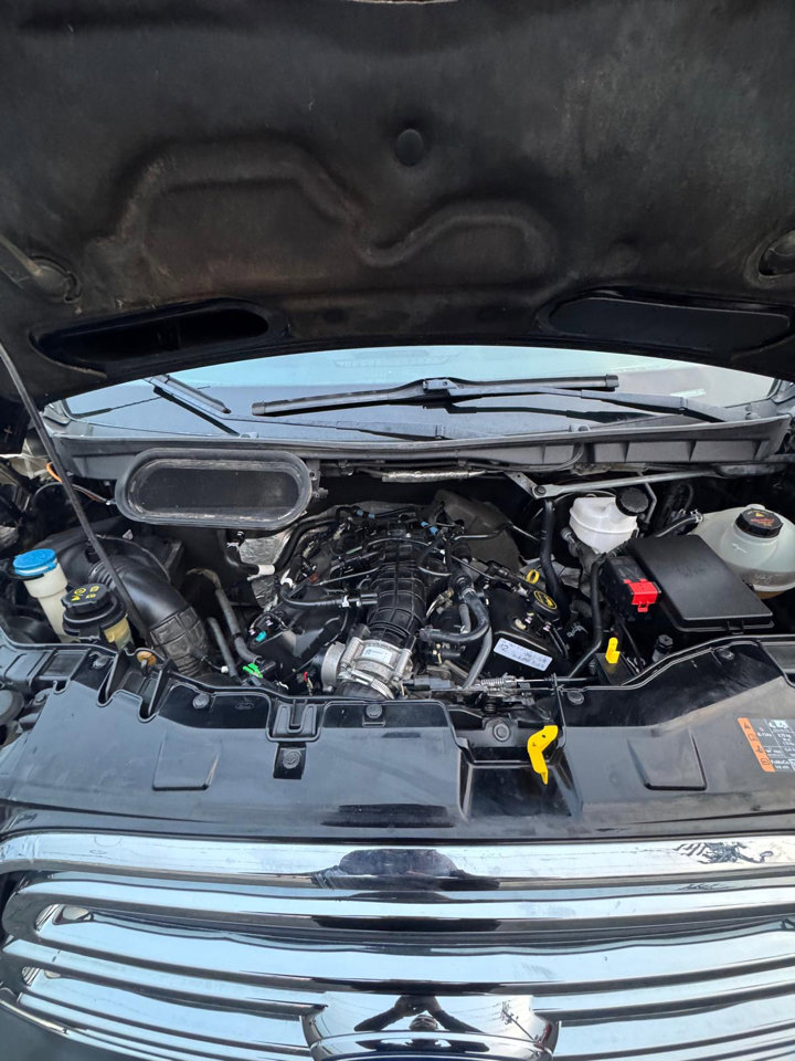 Used 2017 Ford Transit 350 XLT image 22