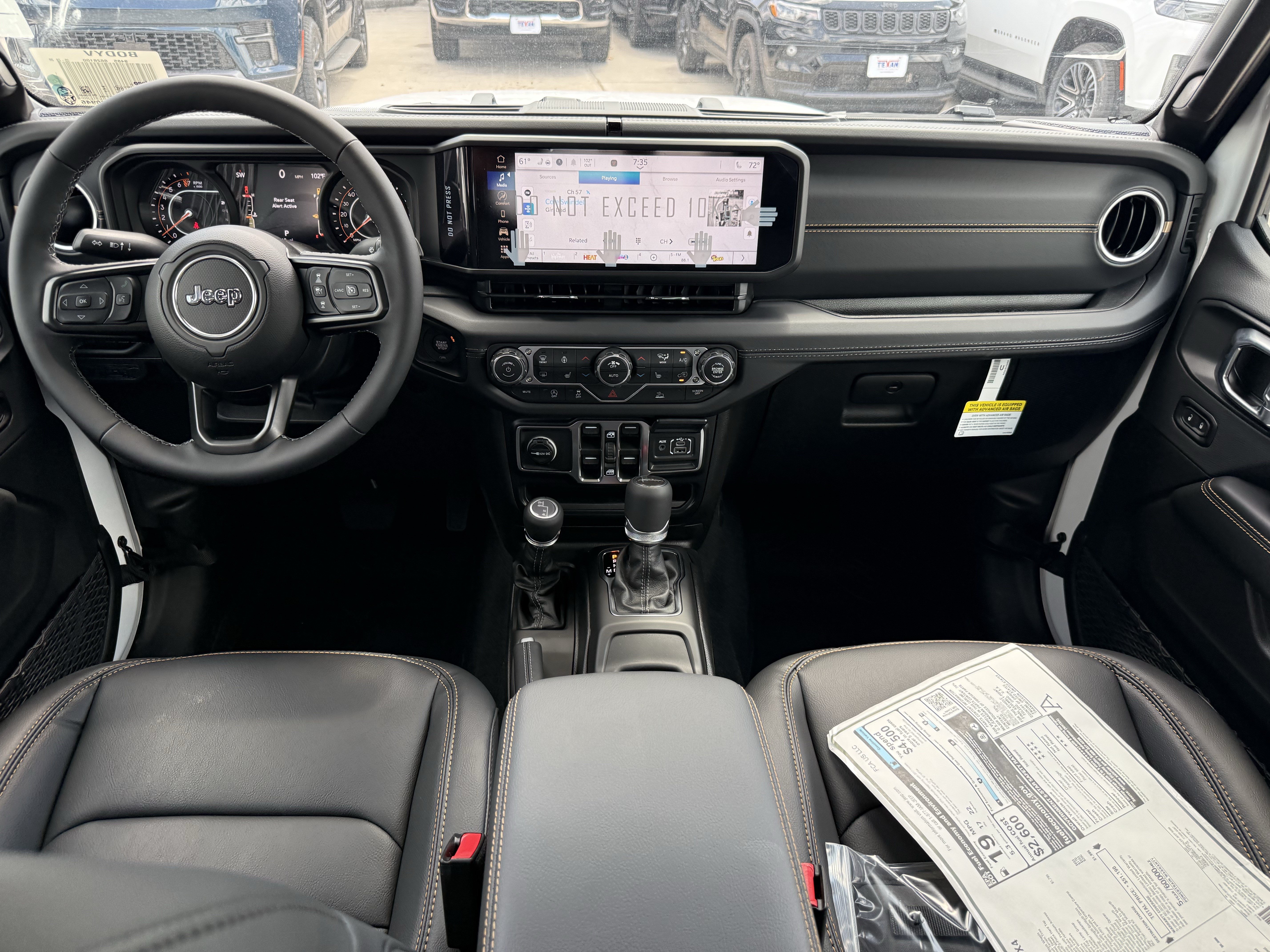 New 2026 Jeep Gladiator Sport AWD/4WD image 10