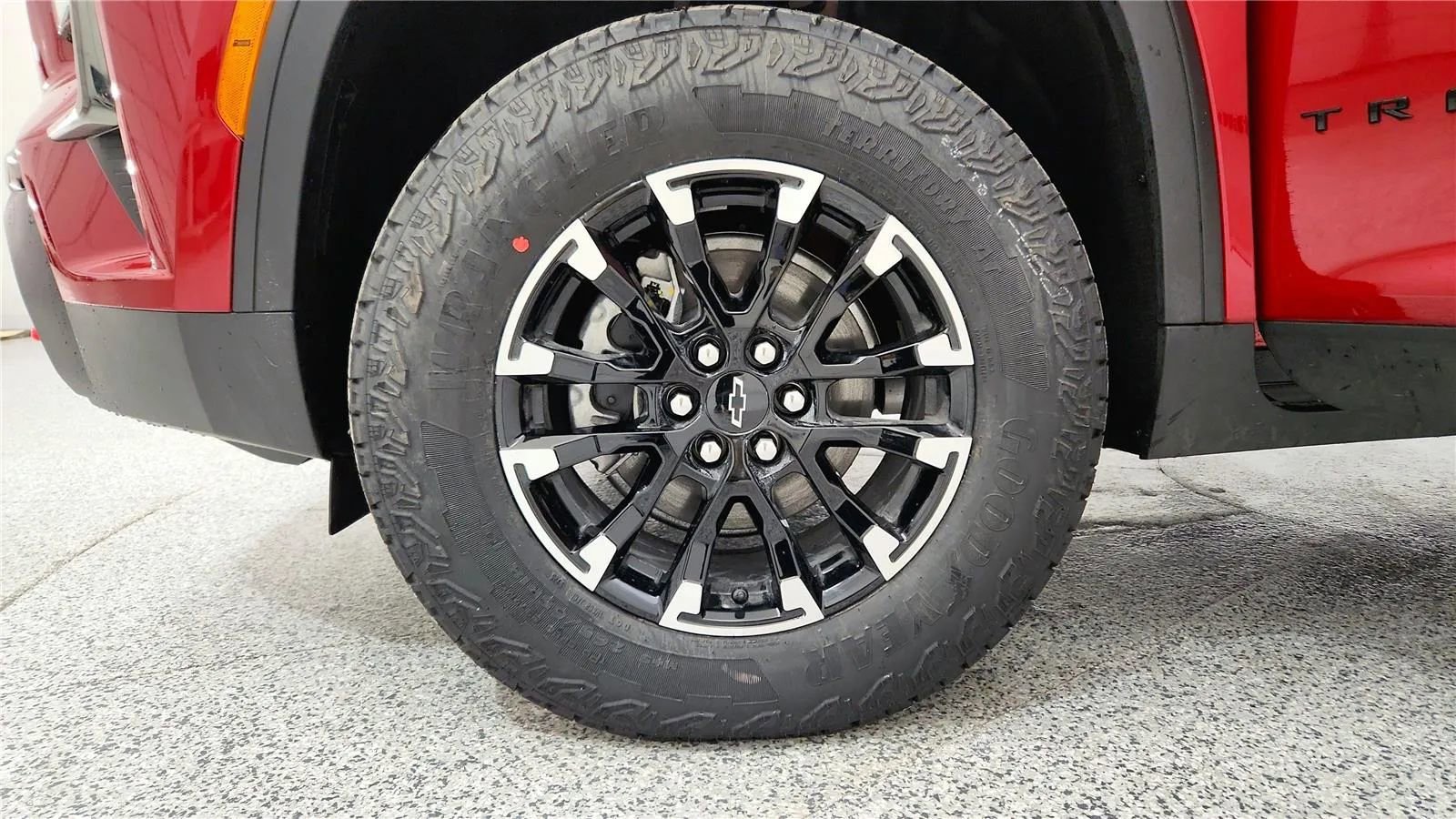 New 2026 Chevrolet Traverse Z71 w/ Driver Confidence Package image 13