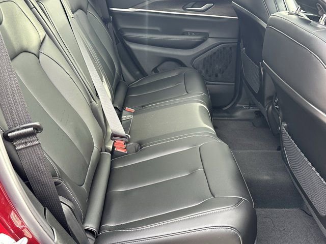 New 2025 Jeep Grand Cherokee Limited w/ Trailer Tow Package image 17