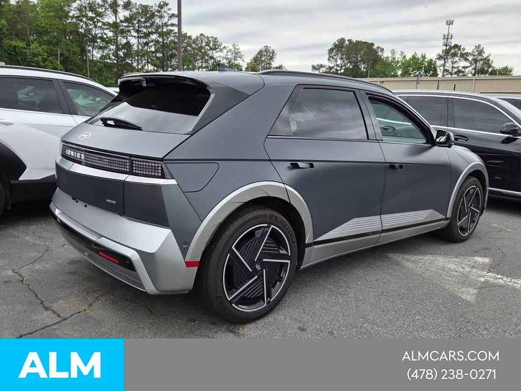 Used 2025 Hyundai Ioniq 5 Limited AWD/4WD image 12