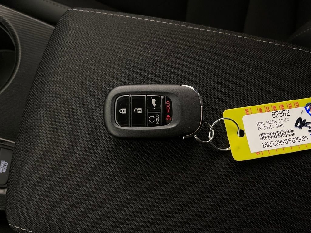 Used 2023 Honda Civic Sport image 24
