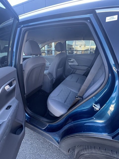 Used 2022 Kia Niro LX image 16