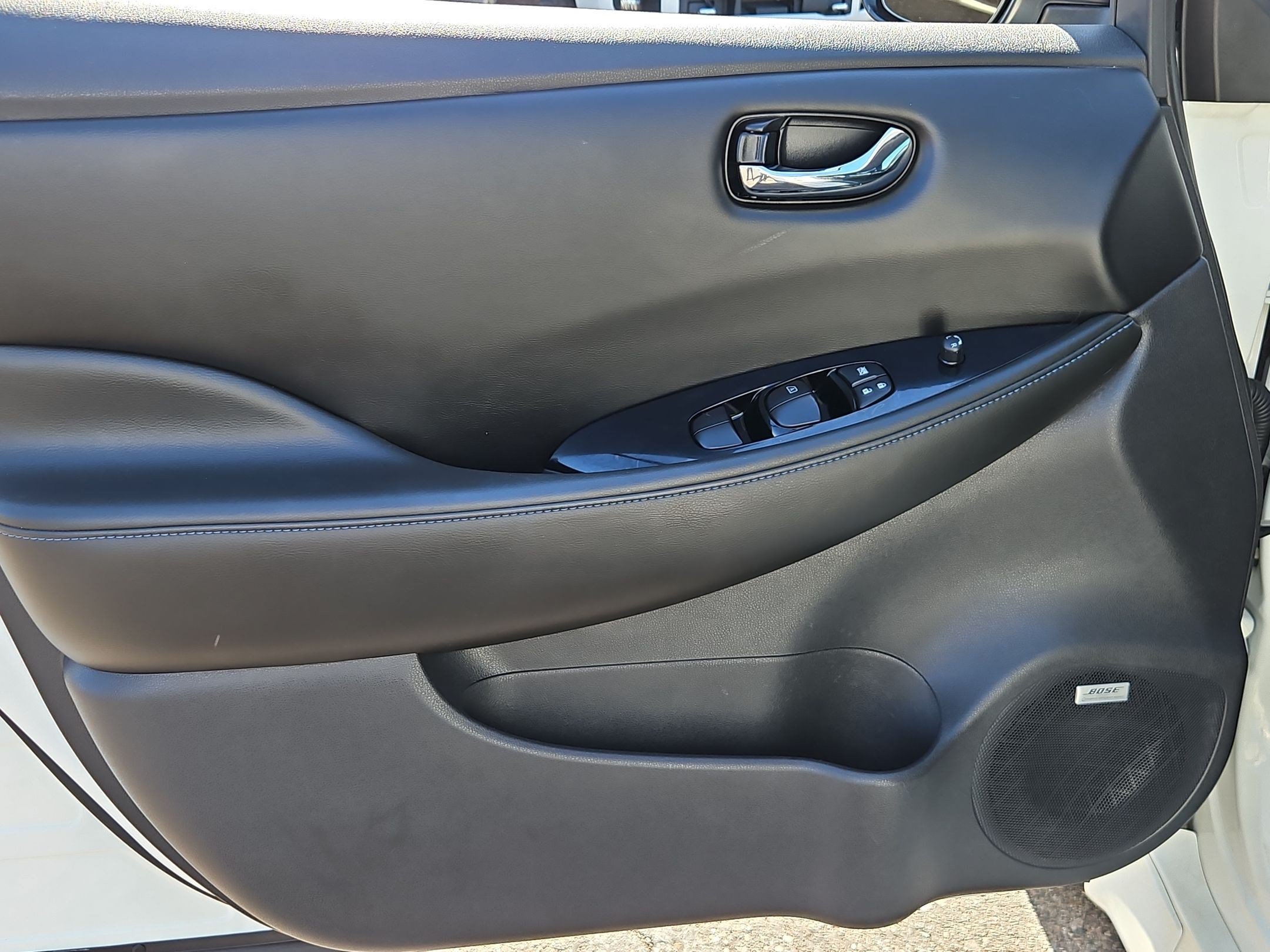 Used 2020 Nissan Leaf SL Plus FWD image 11