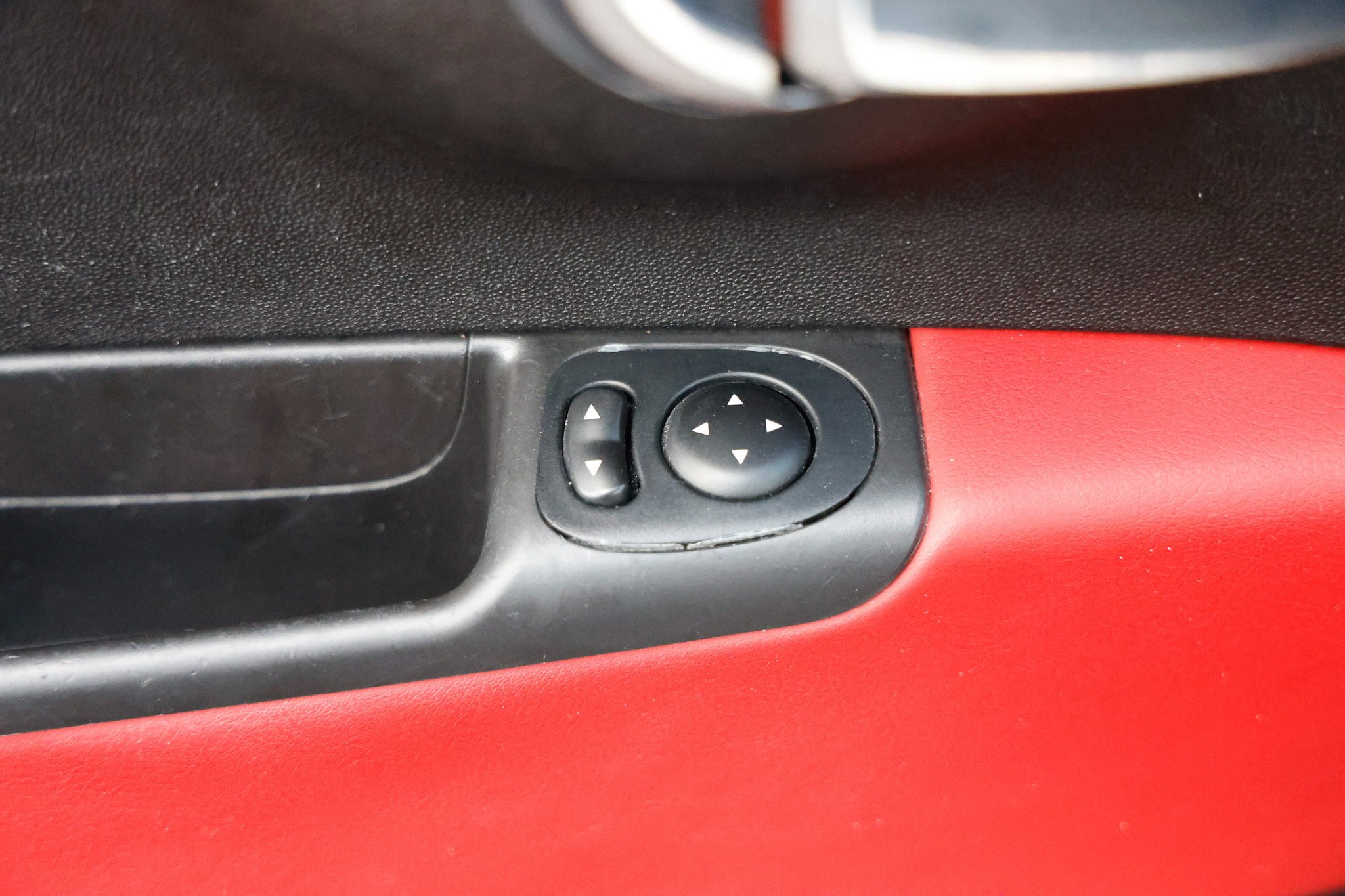 Used 2015 FIAT 500 Abarth FWD image 37