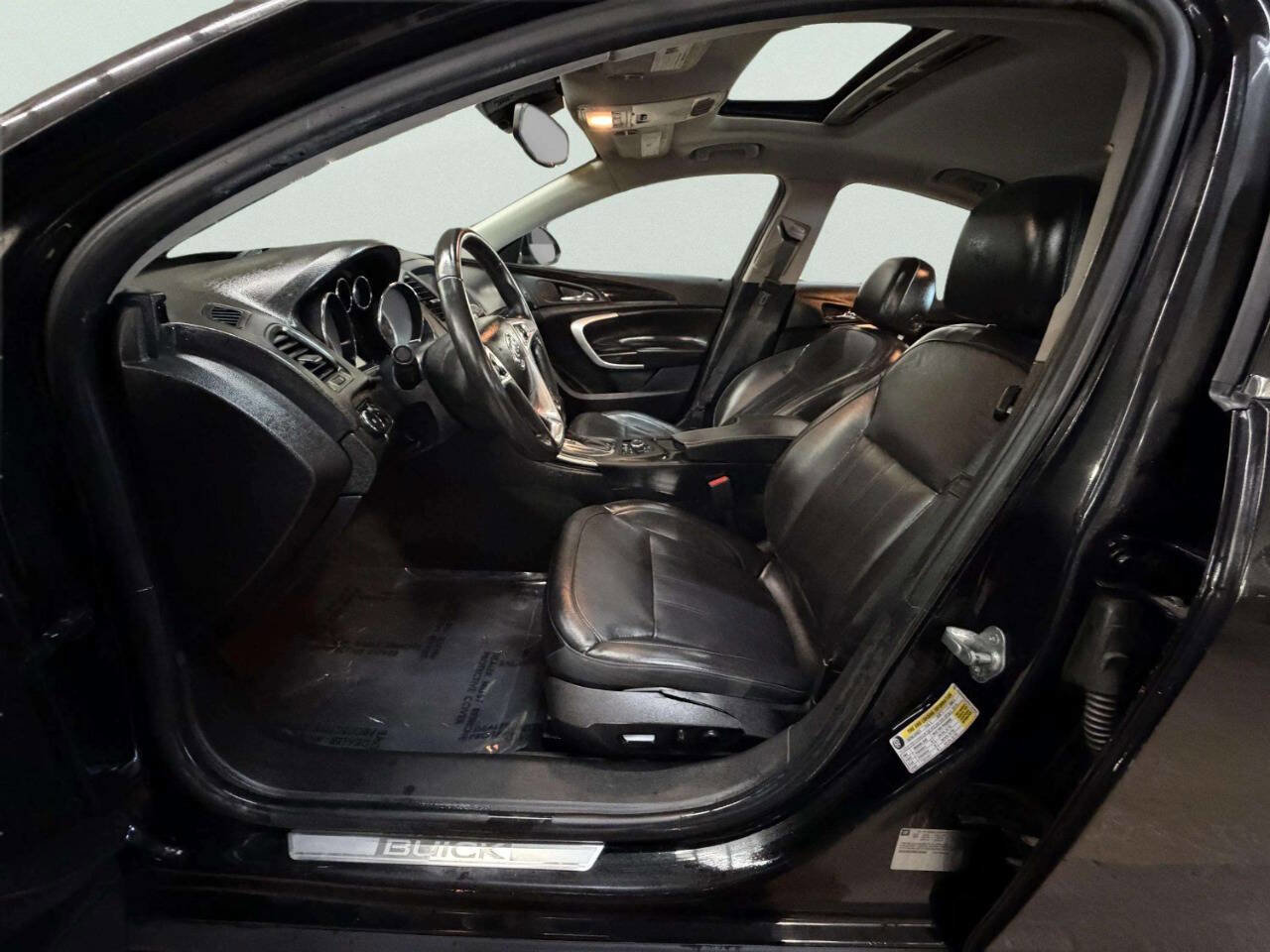 Used 2013 Buick Regal Premium image 15