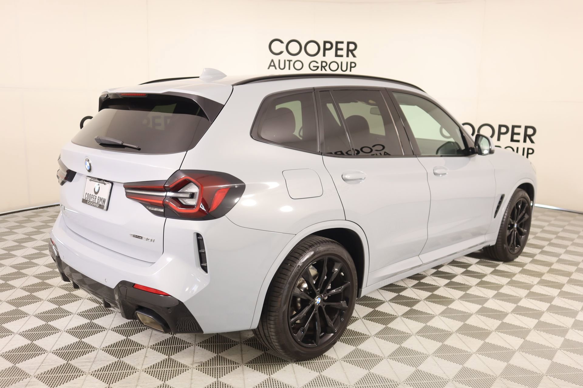 Used 2024 BMW X3 sDrive30i w/ M Sport Package image 22