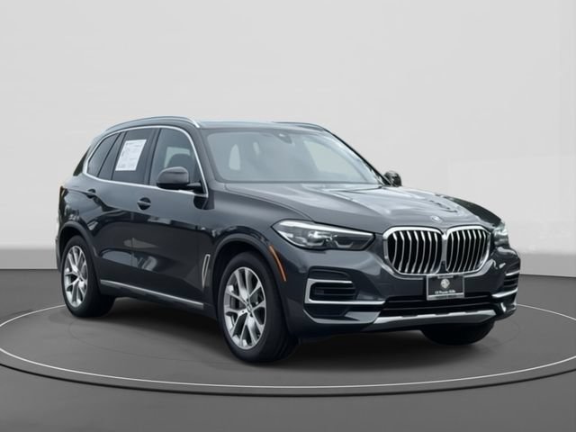 Used 2022 BMW X5 xDrive40i w/ Premium Package