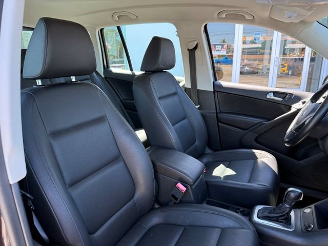 Used 2016 Volkswagen Tiguan S AWD/4WD image 23