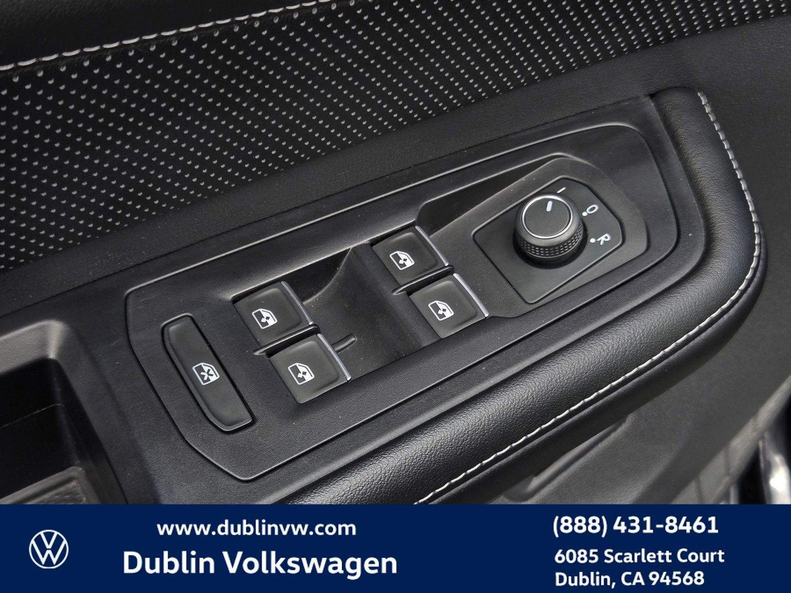 Certified 2024 Volkswagen Atlas SE AWD/4WD image 11