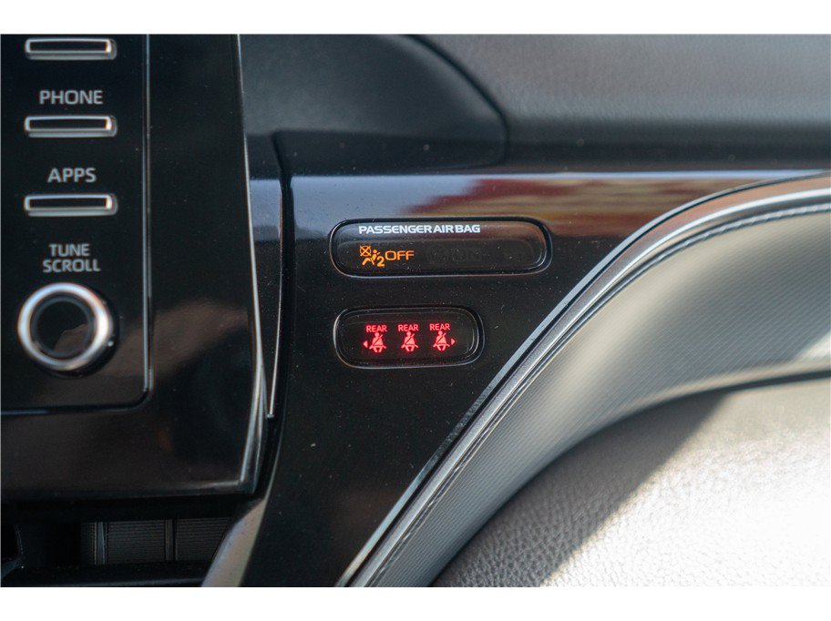 Used 2024 Toyota Camry SE FWD image 39