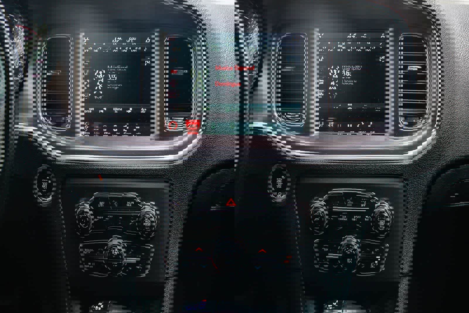 Used 2021 Dodge Charger R/T image 13