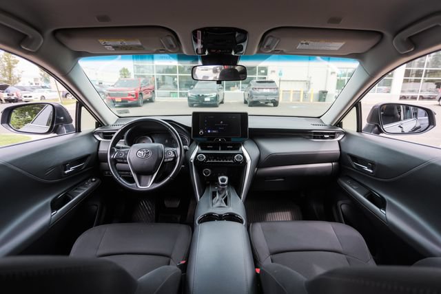 Used 2023 Toyota Venza LE AWD/4WD image 39