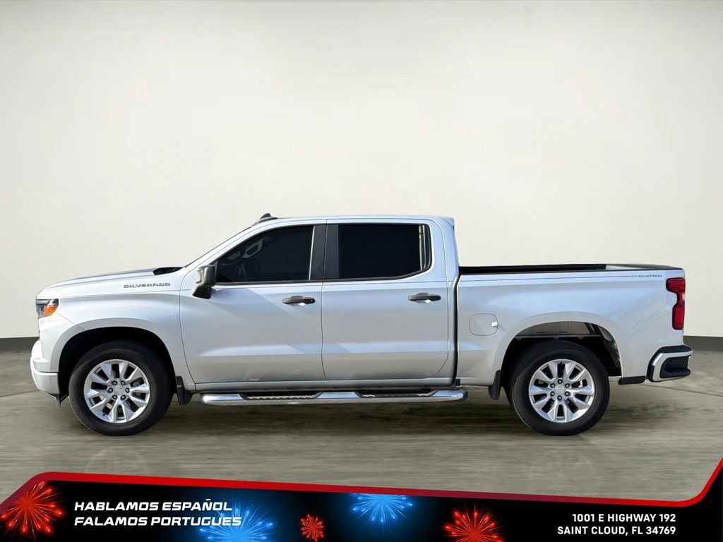 Used 2022 Chevrolet Silverado 1500 Custom RWD image 3