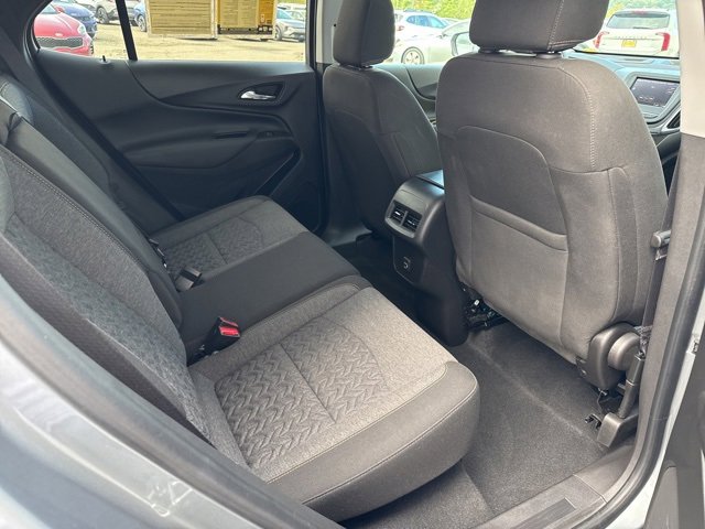 Used 2023 Chevrolet Equinox LT image 29