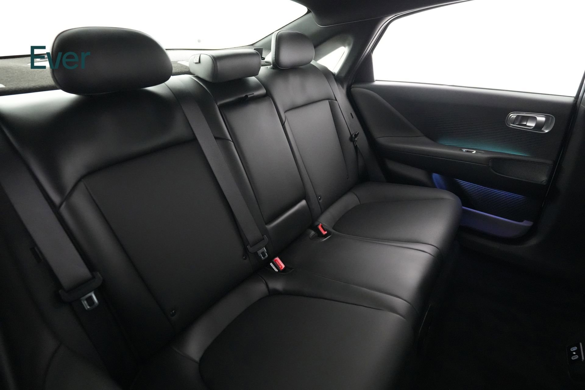 Used 2024 Hyundai Ioniq 6 Limited image 5