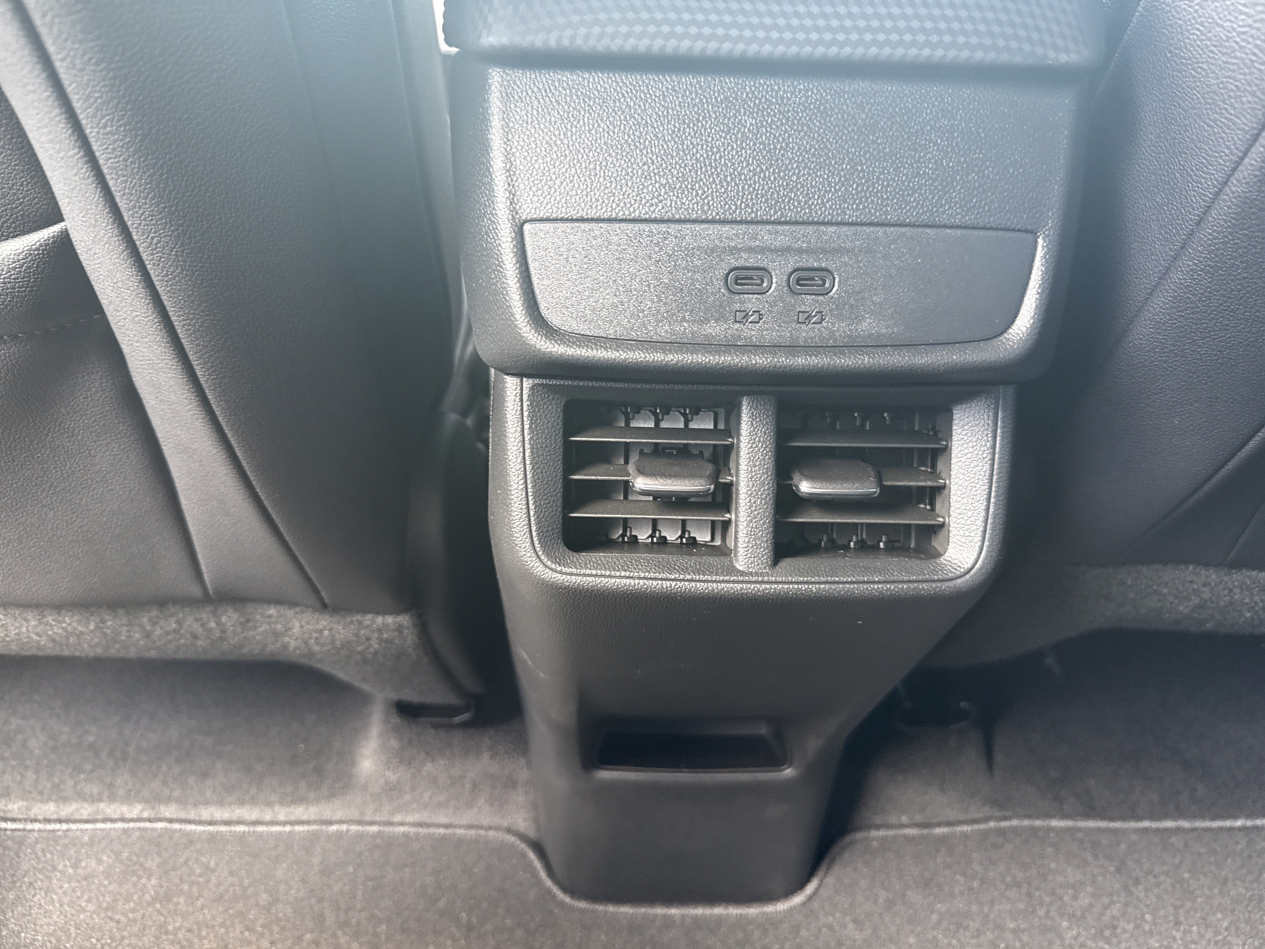 New 2026 Chevrolet Equinox RS w/ Safety and Technology Package AWD/4WD image 13