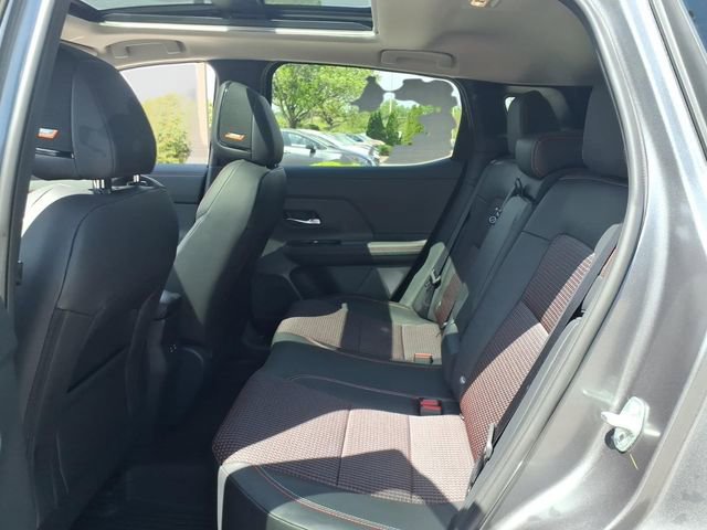 Used 2025 Nissan Kicks SR w/ SR Premium Package AWD/4WD image 5