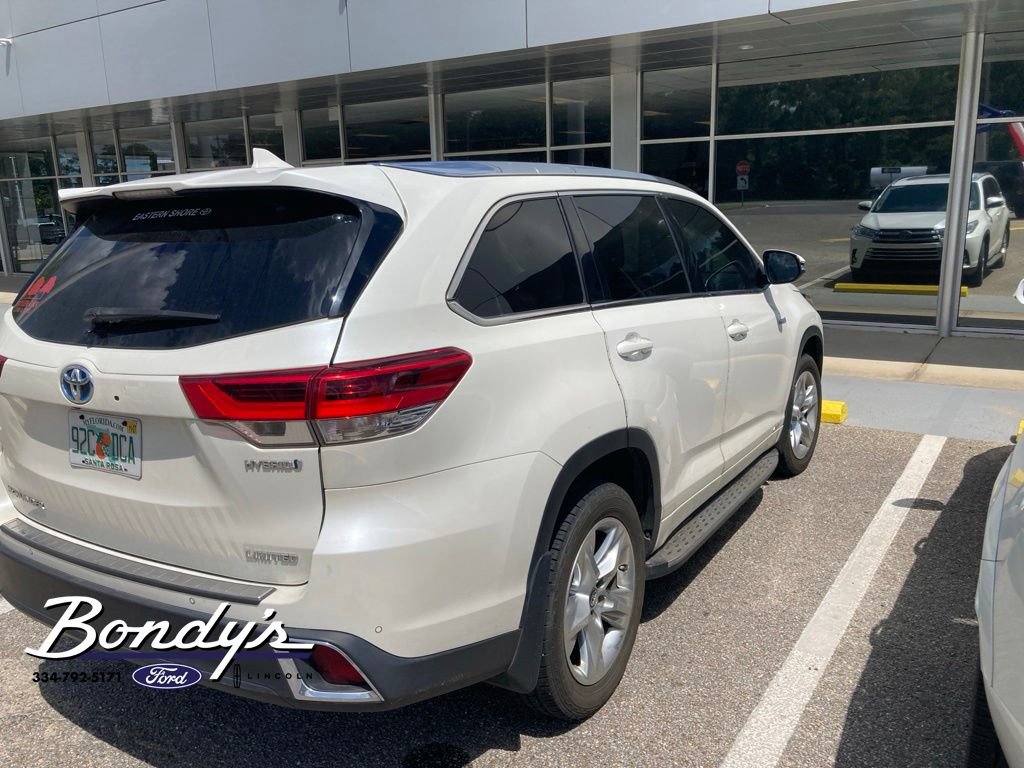 Used 2019 Toyota Highlander Limited AWD/4WD image 4
