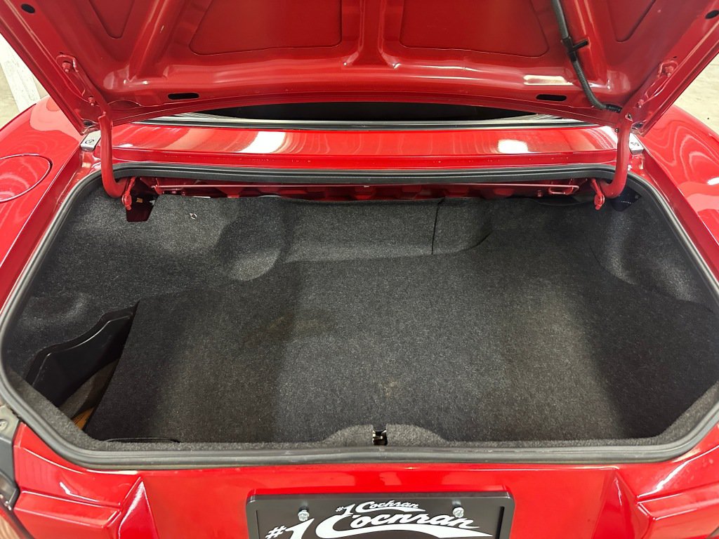 Used 2004 MAZDA MX-5 Miata LS RWD image 13