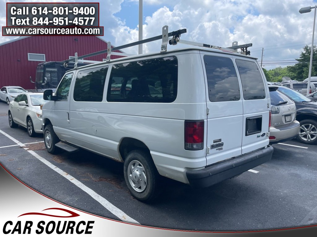 Used 2011 Ford E-350 and Econoline 350 XLT image 6