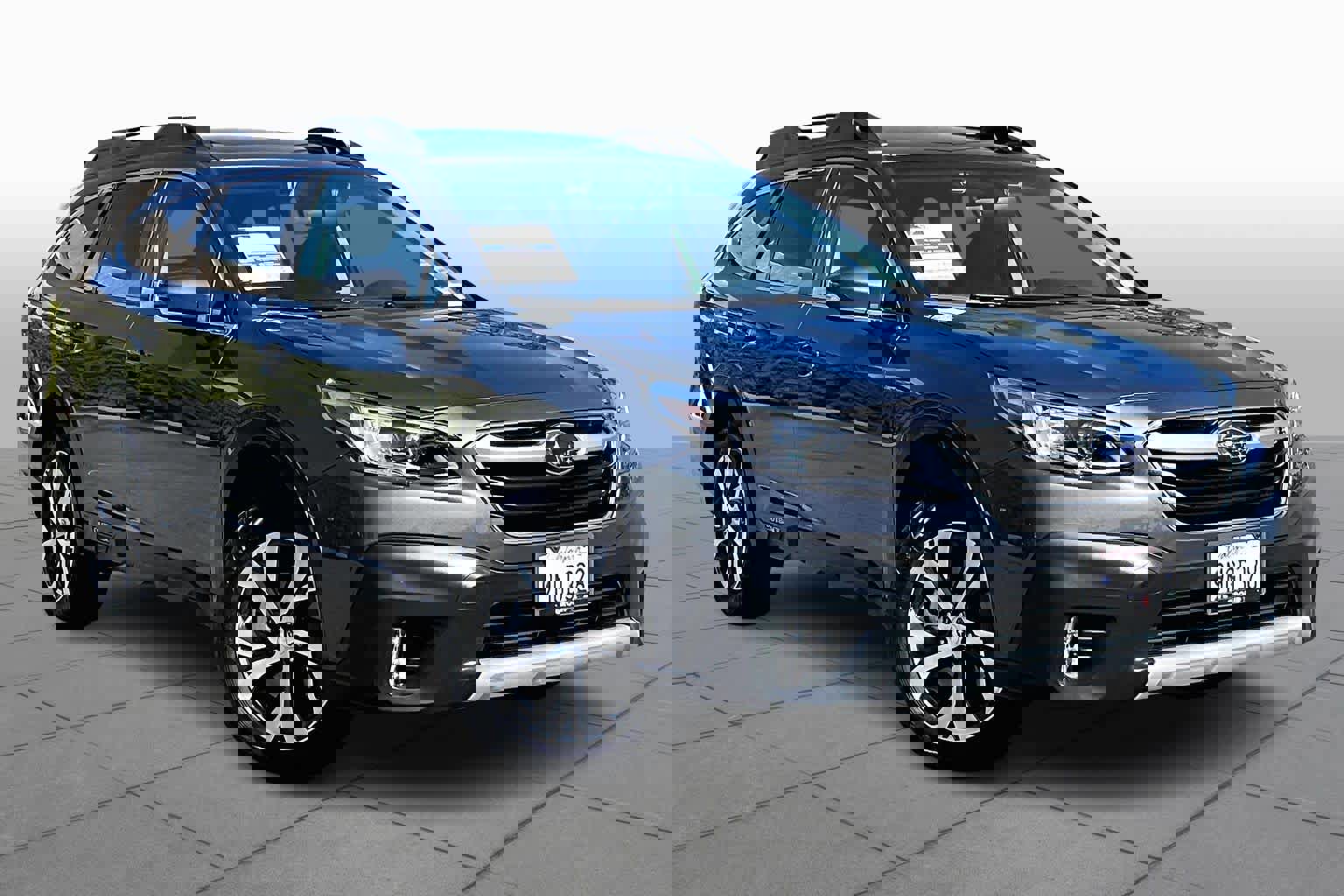 Used 2022 Subaru Outback Limited image 2