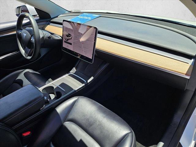 Used 2022 Tesla Model 3 RWD image 16