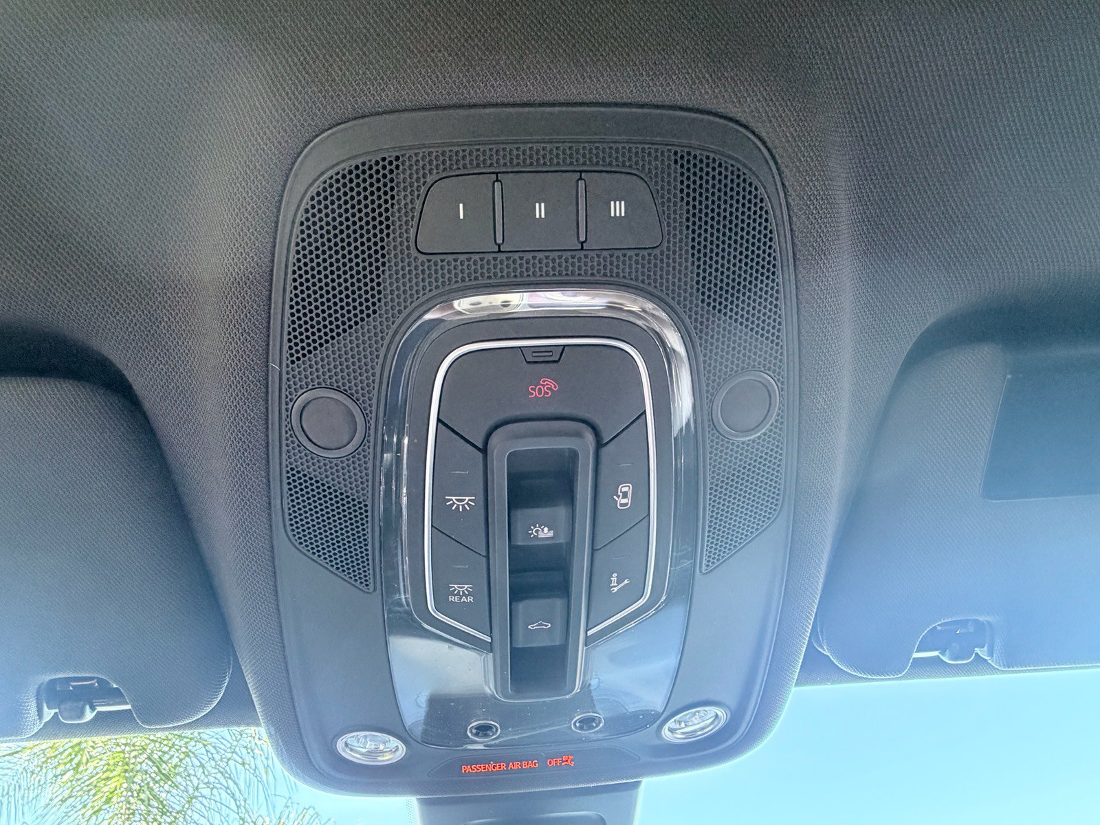 Used 2018 Audi Q7 3.0T Premium AWD/4WD image 15