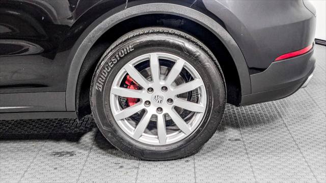 Used 2019 Porsche Cayenne AWD/4WD image 39