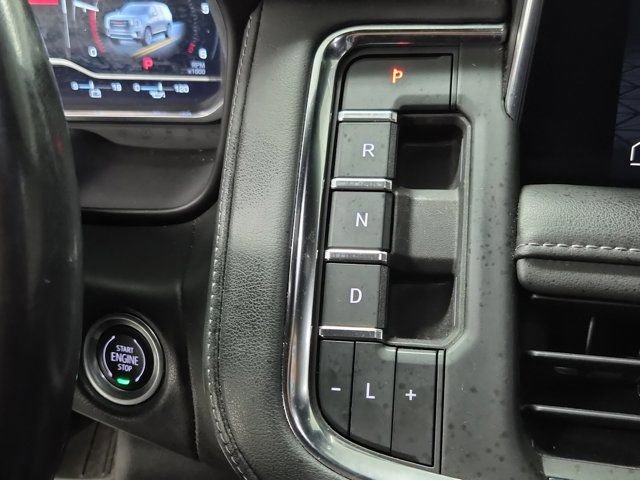 Used 2023 GMC Yukon SLE image 32