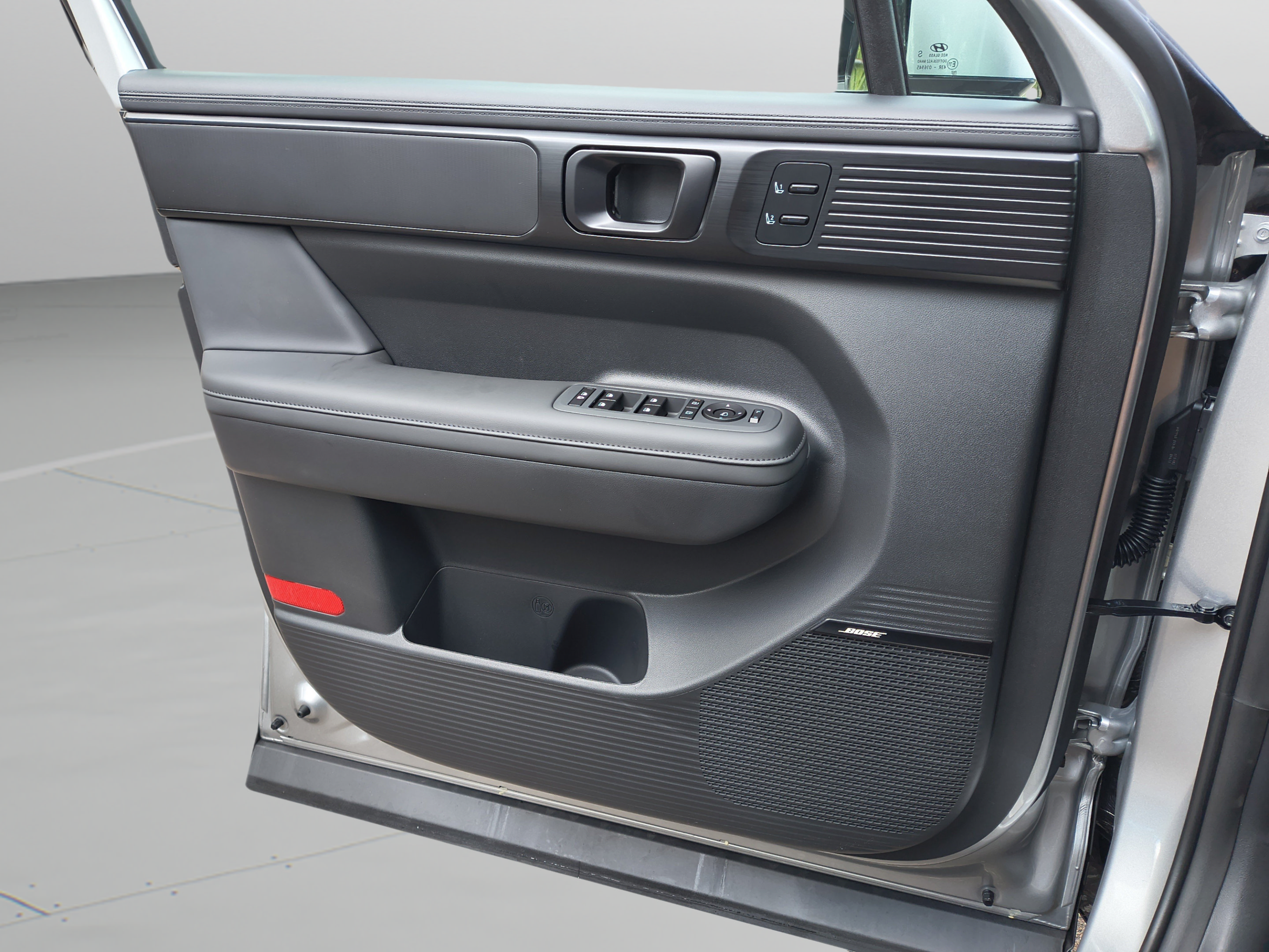 New 2027 Hyundai Santa Fe Calligraphy FWD image 24