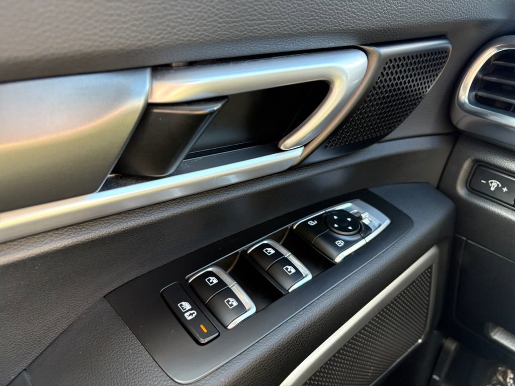 Used 2022 Kia Telluride S image 17