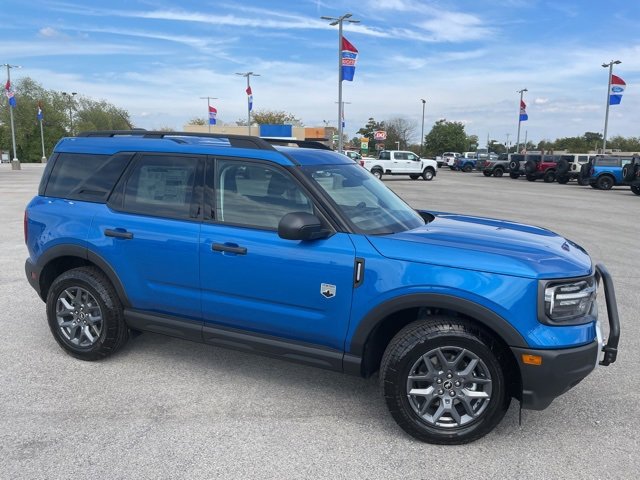 New 2025 Ford Bronco Sport Big Bend image 2