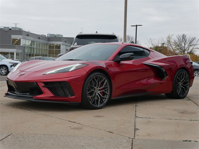 Used 2021 Chevrolet Corvette Stingray Premium Cpe w/ Z51 Performance Package image 4
