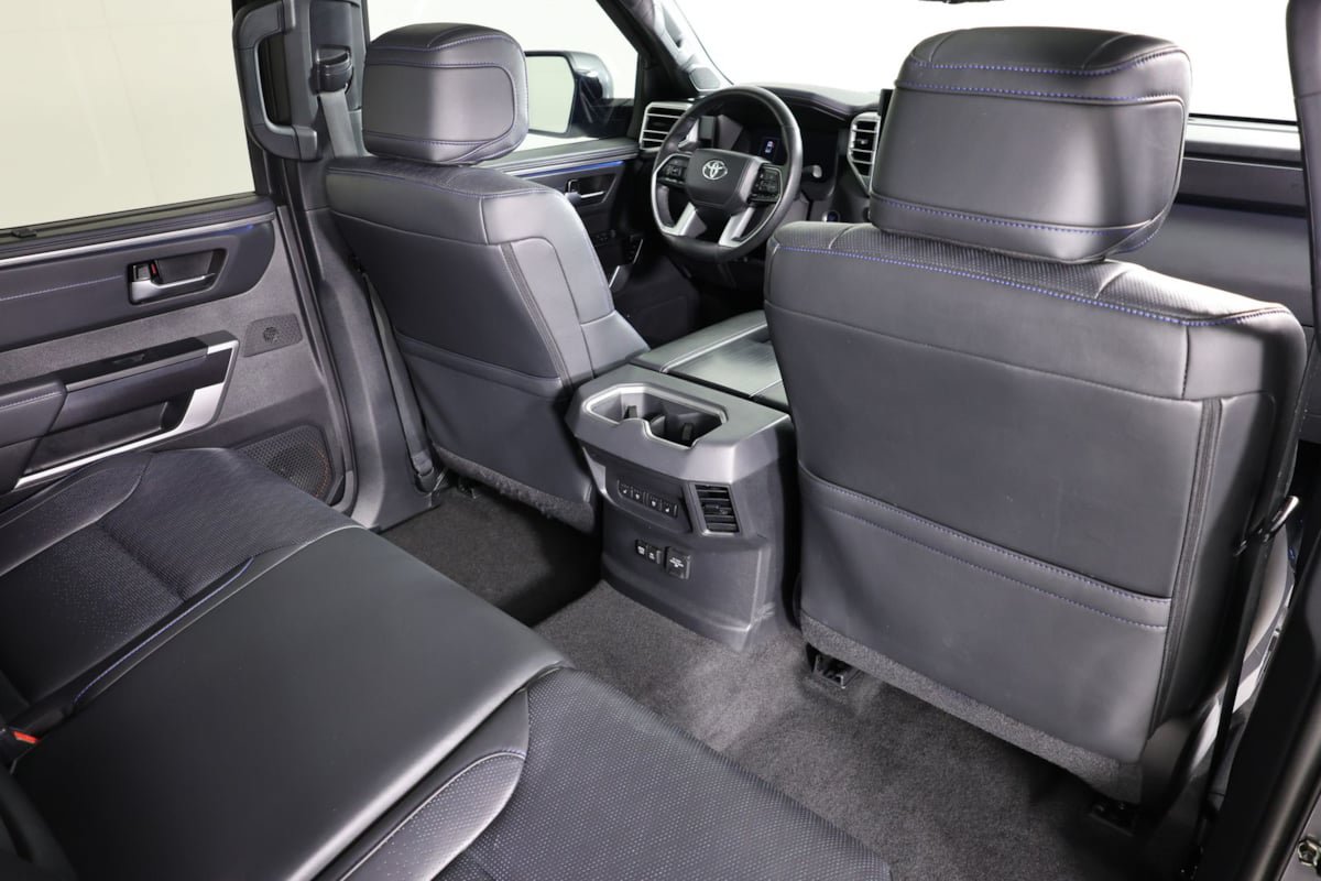 Used 2023 Toyota Tundra Platinum AWD/4WD image 42